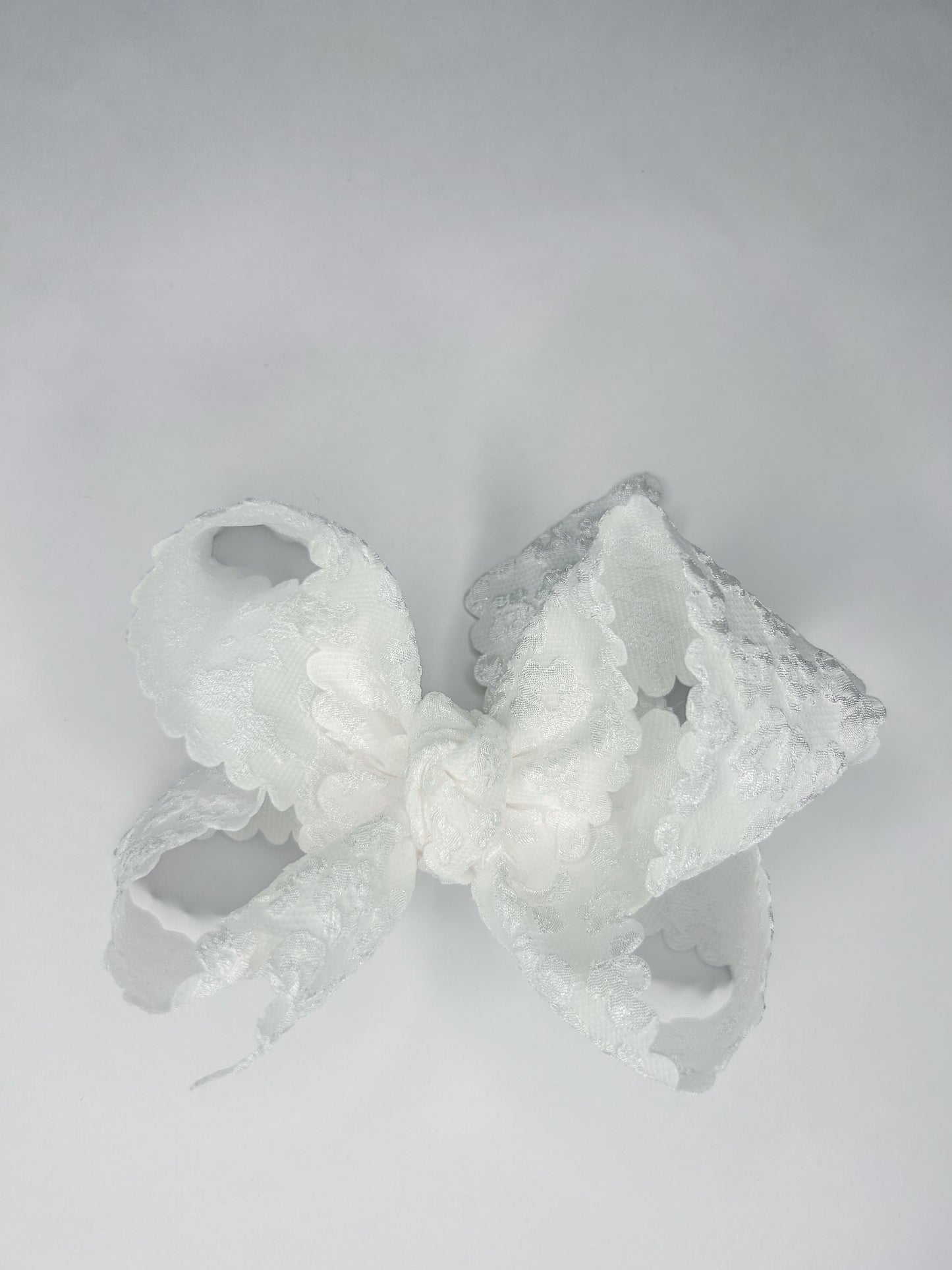 Scalloped Lace Flower Bow with Knot on Alligator Clip