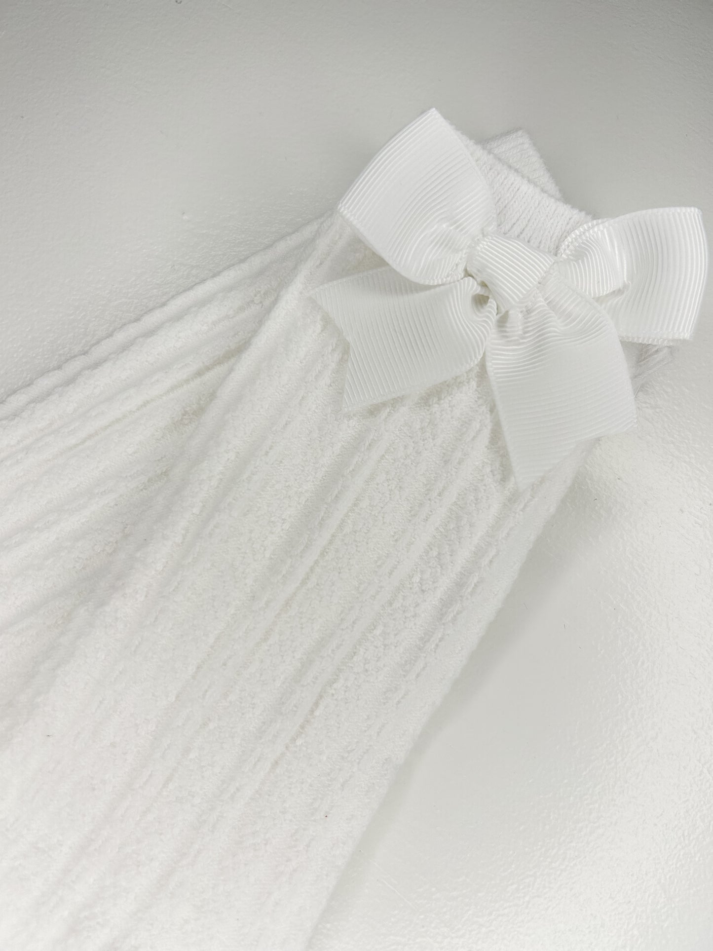 Cotton Knee Socks with Bows (White)