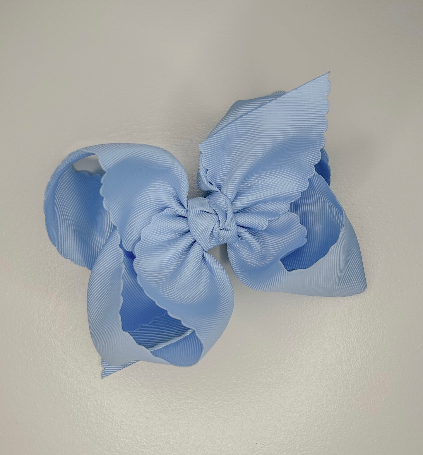 Scalloped Edge Bow (Light Blue) 5.5”