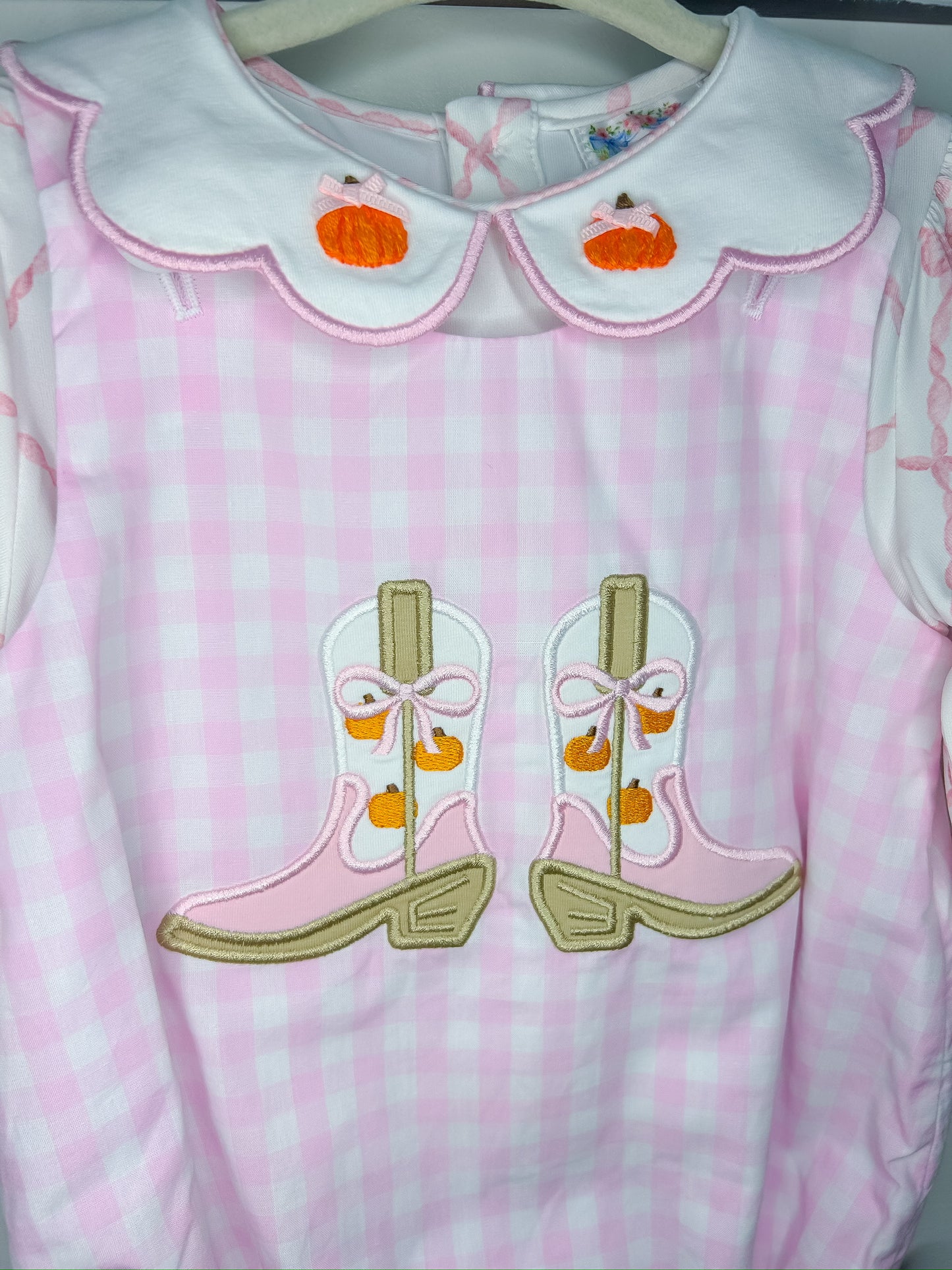 Bow Trellis and Pumpkins Bubble Set