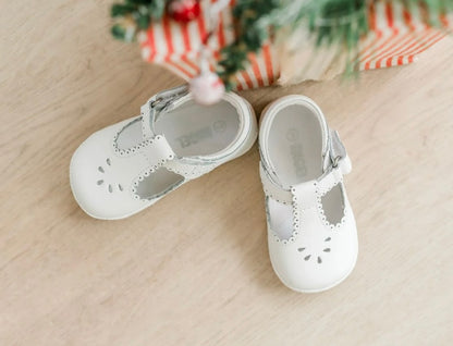 Dottie Scalloped T-Strap Mary Jane (Baby)